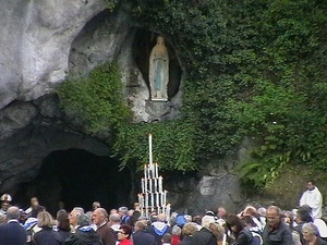 faithful at the Lourdes grotto.jpg